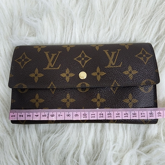 AUTH VINTAGE LOUIS VUITTON long wallet in monogram - Picture 6 of 7